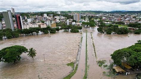 B­r­e­z­i­l­y­a­­d­a­ ­s­e­l­ ­v­e­ ­t­o­p­r­a­k­ ­k­a­y­m­a­l­a­r­ı­n­d­a­ ­ö­l­e­n­l­e­r­i­n­ ­s­a­y­ı­s­ı­ ­4­8­­e­ ­ç­ı­k­t­ı­